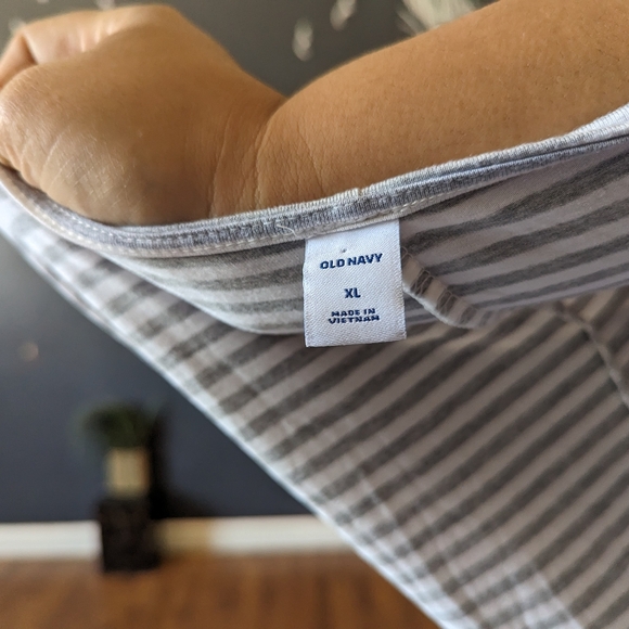 Old Navy Striped Dress - Picture 5 of 8